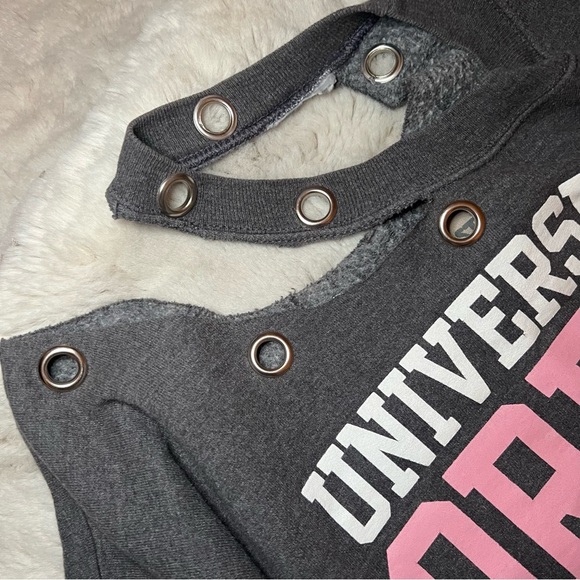 LF Furst Of A Kind University Of Oregon Cropped Grey & Pink Cutoff Sweatshirt - Picture 4 of 9